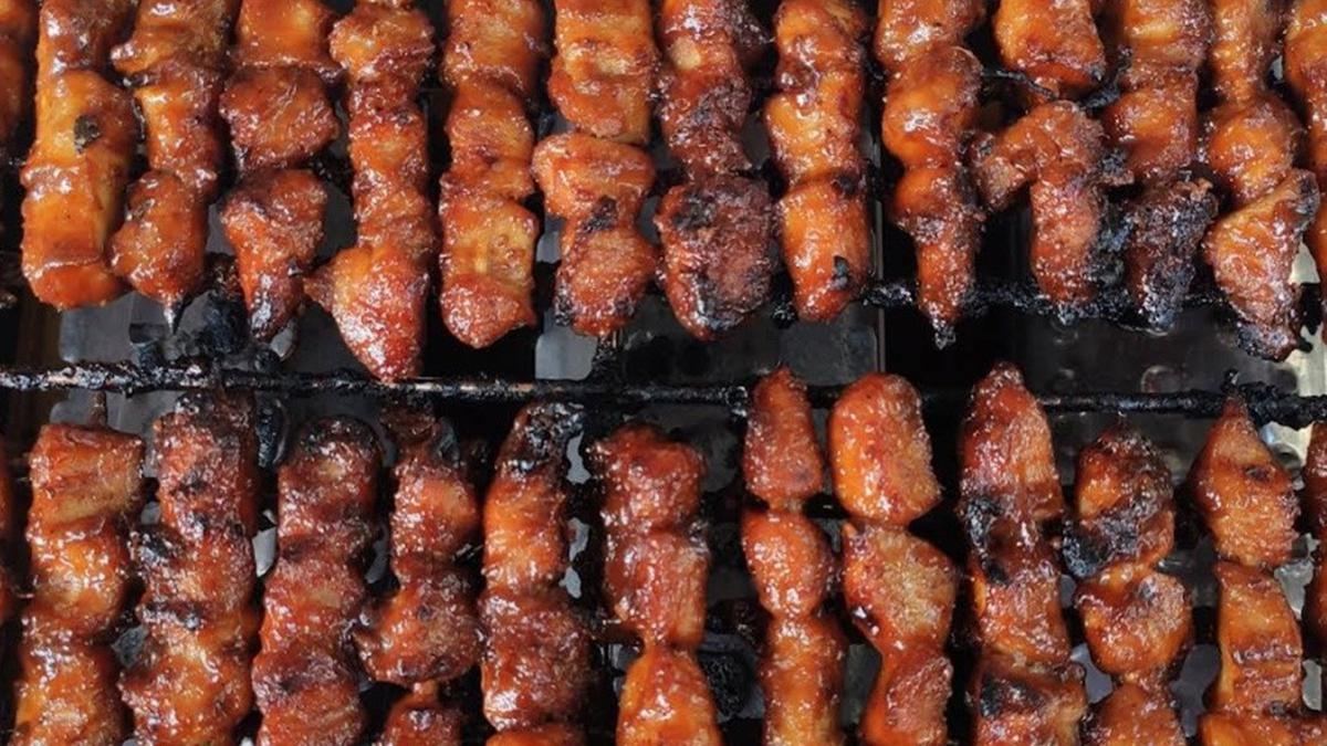 Sate Ayam Madura Cak Samsul: Rasa yang Menggigit Jiwa di Jantung Cilacap